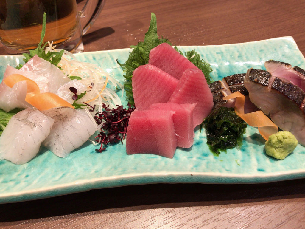 刺身の盛り合わせ