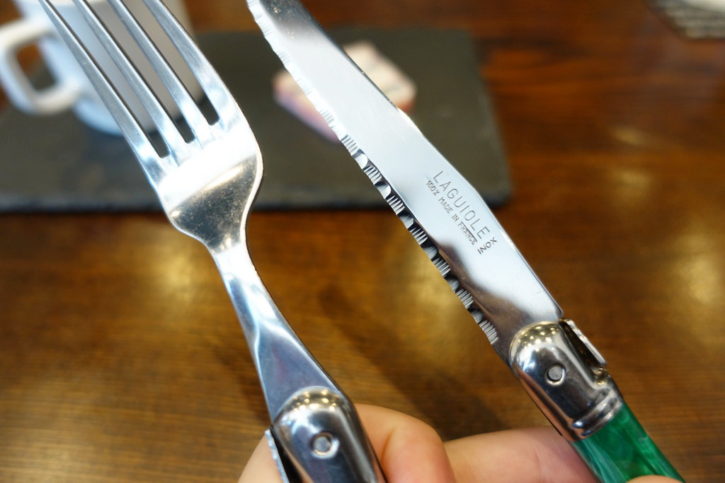 ライヨールのナイフ