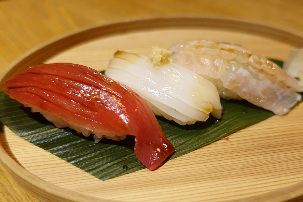 寿司おまかせ三種