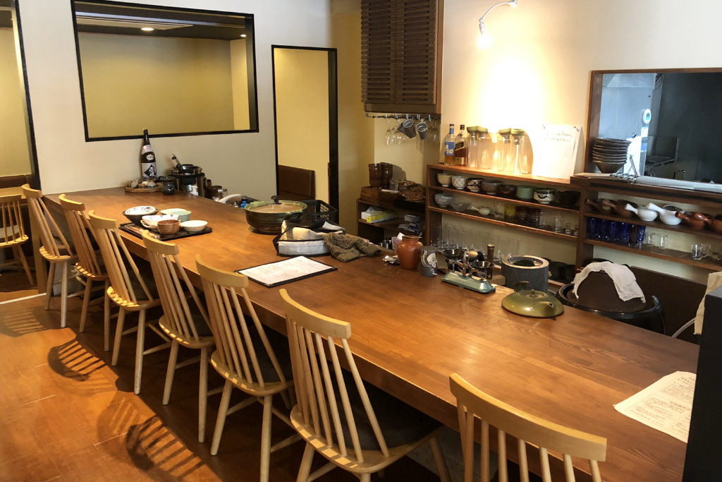 「お抹茶こんどうの食堂」の店内